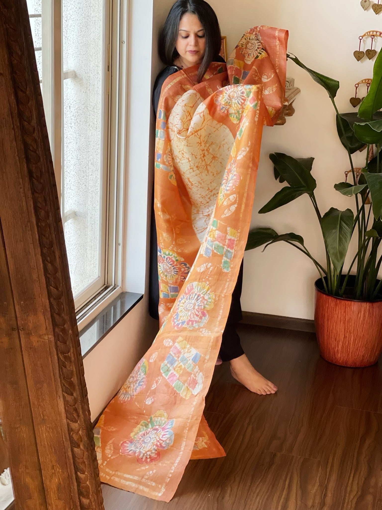 Handpainted Dupatta in Tussar Silk - Masakalee