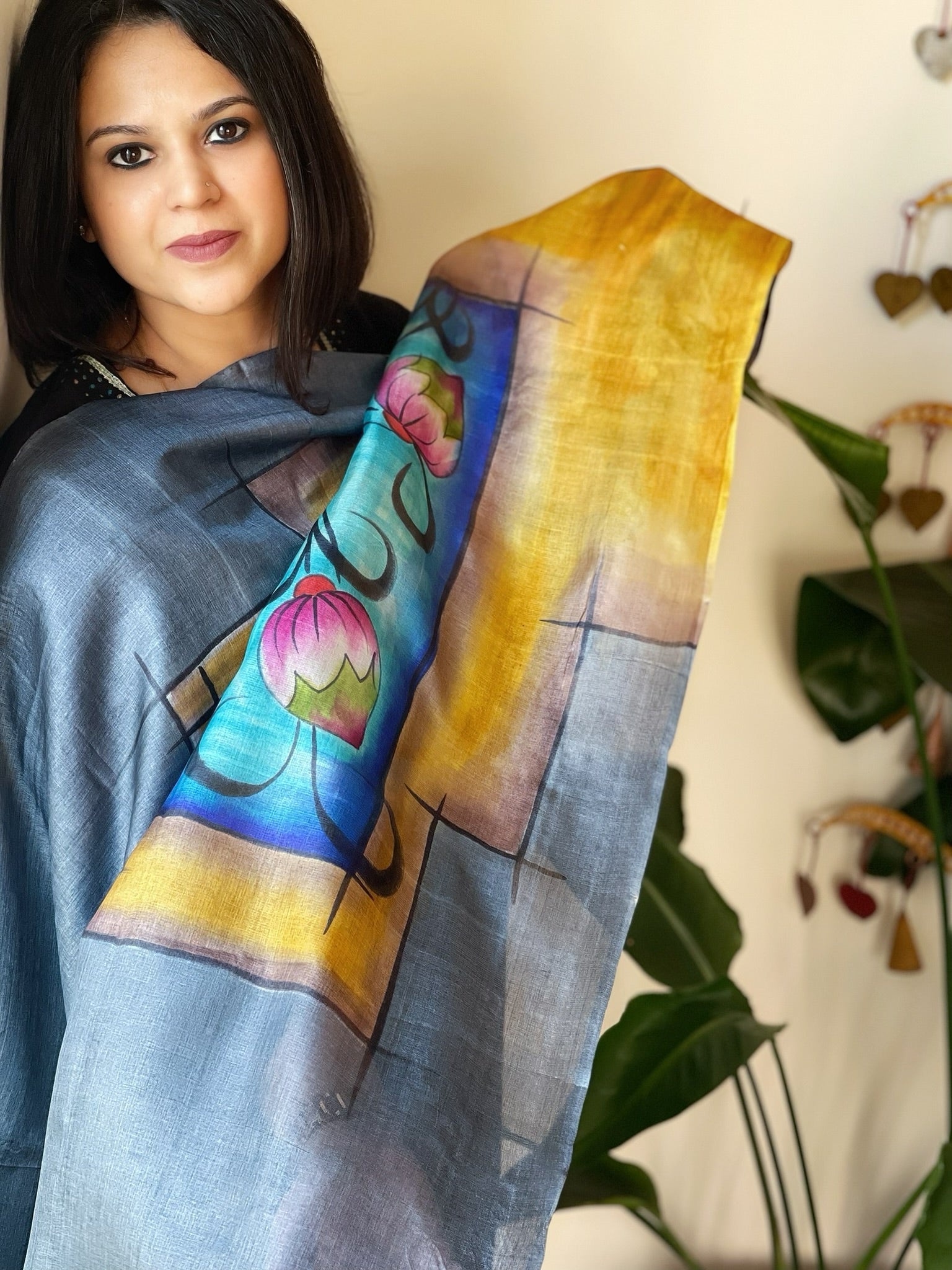 Handpainted Dupatta in Tussar Silk - Masakalee