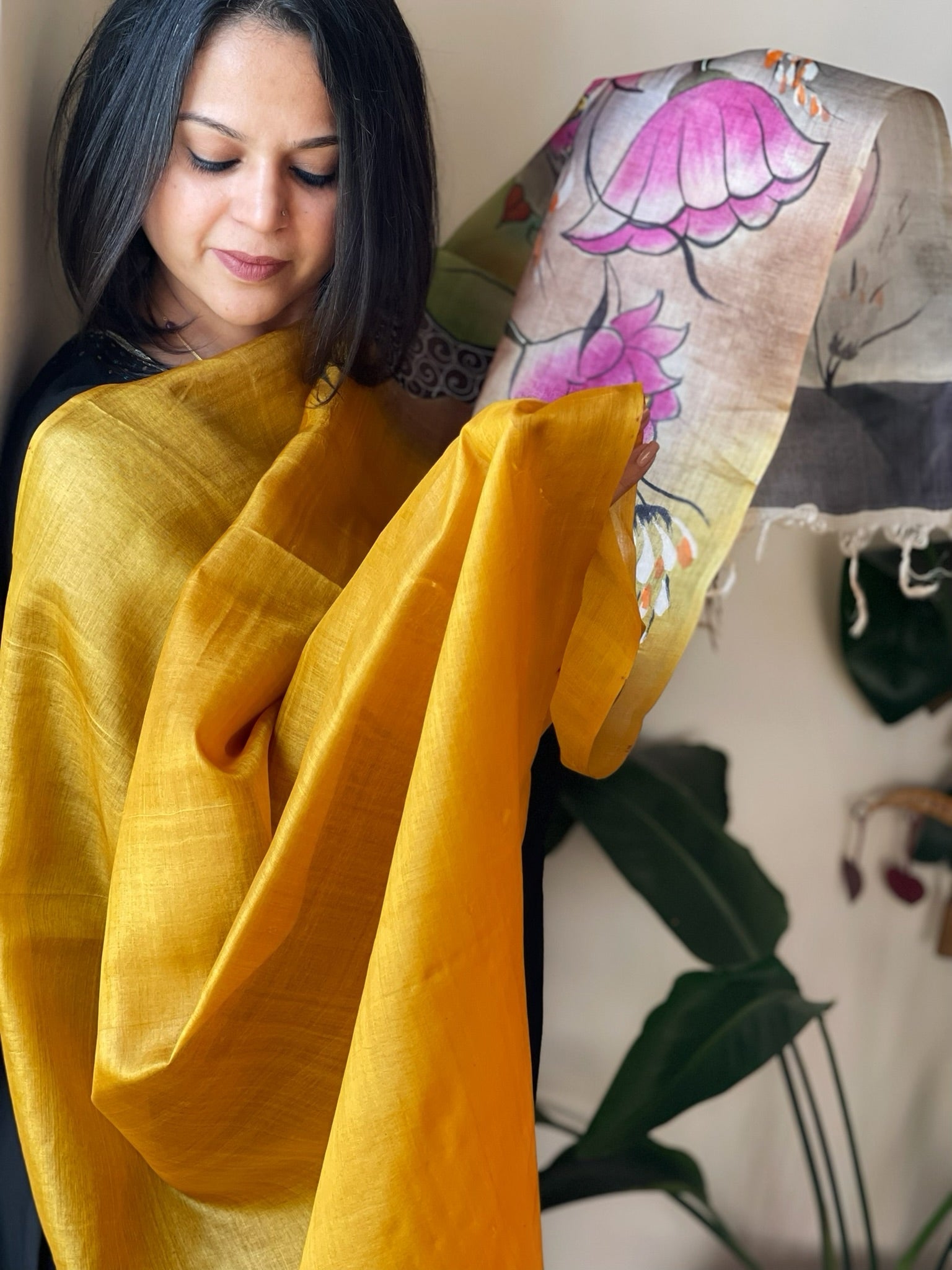 Handpainted Dupatta in Tussar Silk - Masakalee