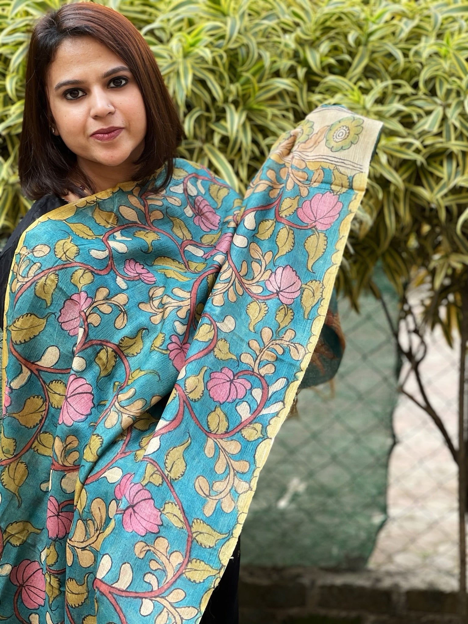 Handpainted Kalamkari Dupatta in Tussar Silk - Masakalee