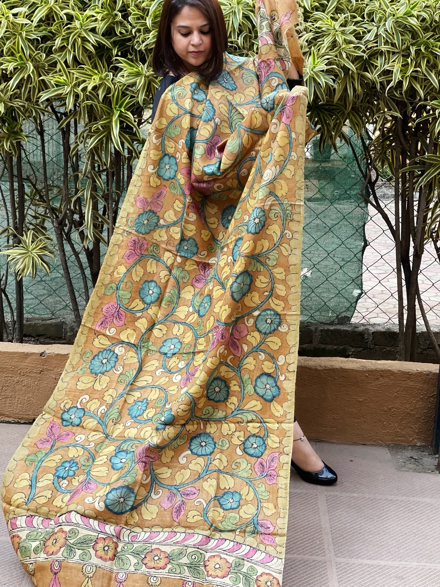 Handpainted Kalamkari Dupatta in Tussar Silk - Masakalee