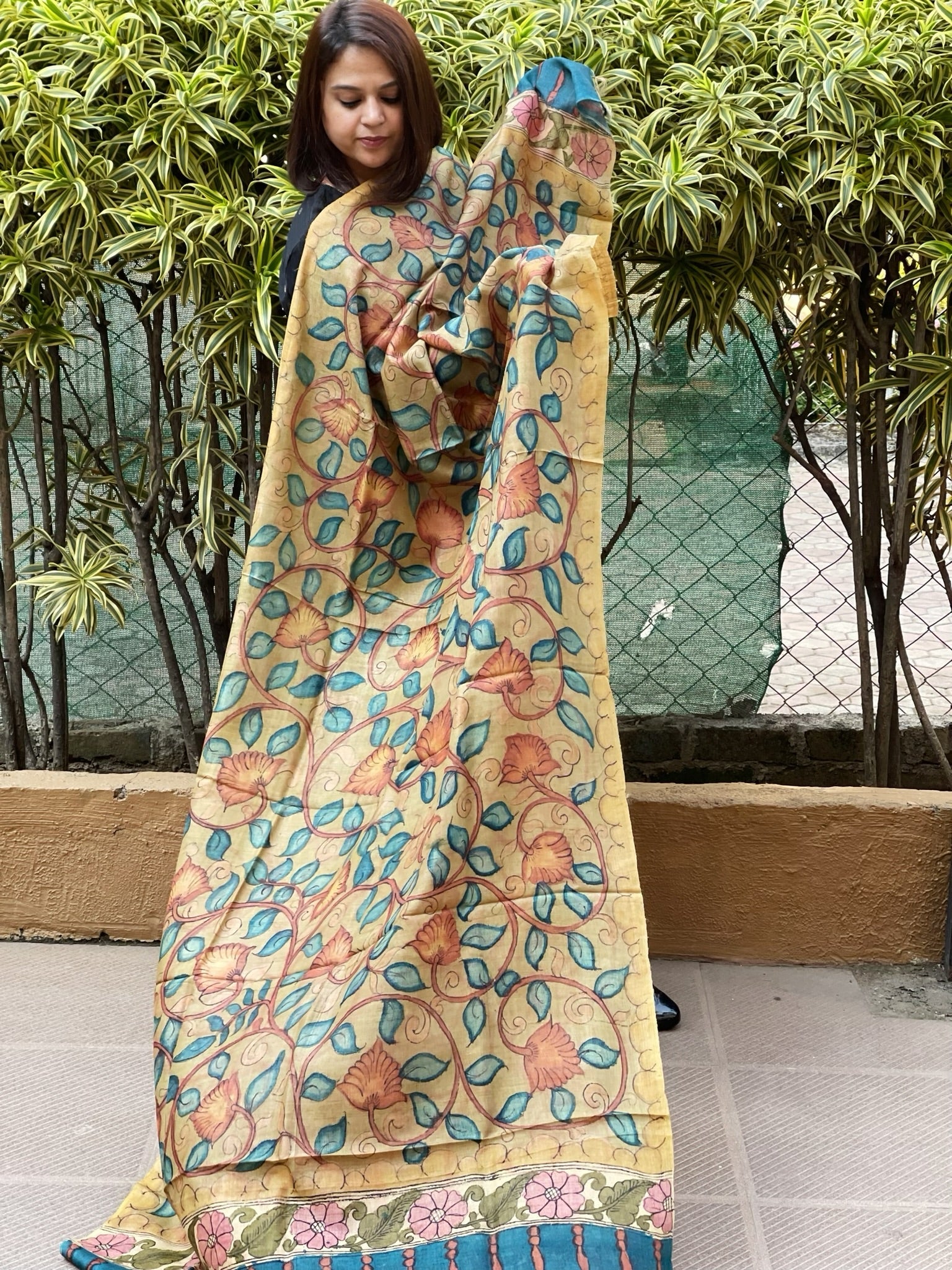 Handpainted Kalamkari Dupatta in Tussar Silk - Masakalee