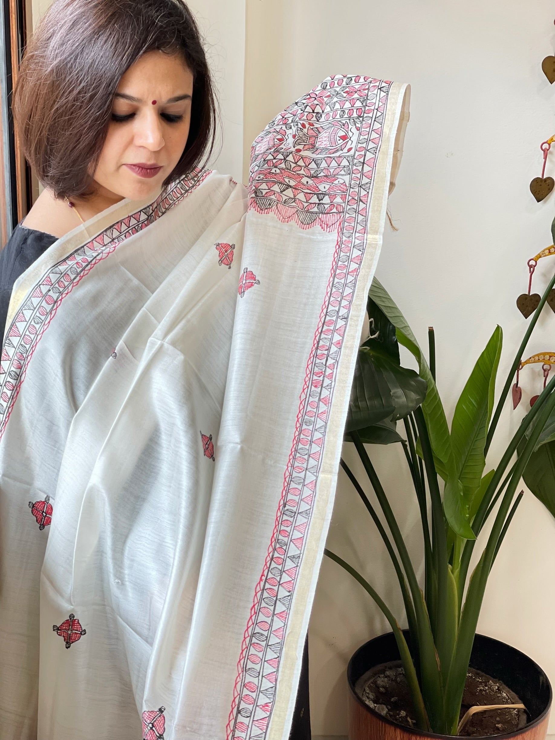 Handpainted Madhubani Dupatta in Pure Chanderi Silk - Masakalee