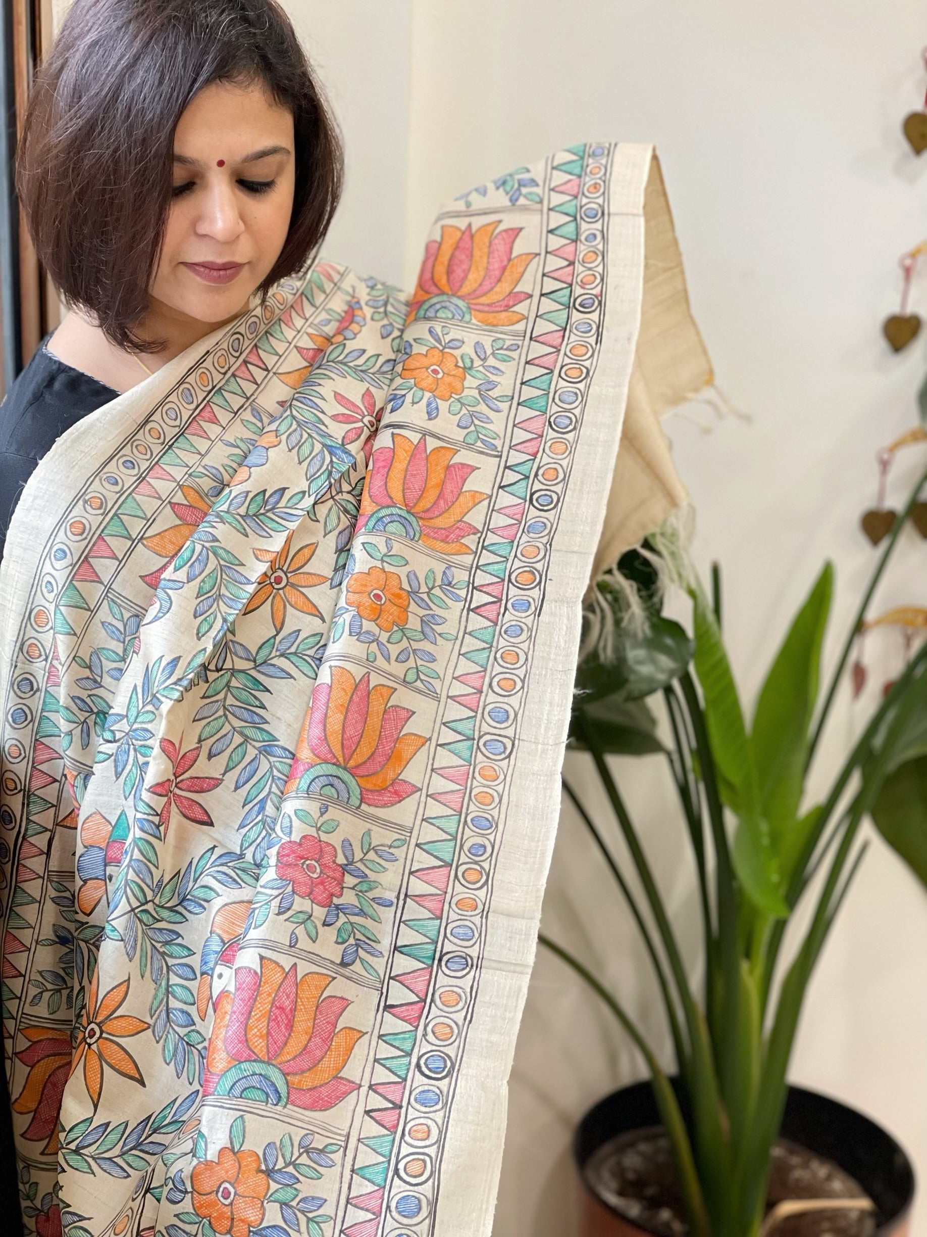 Handpainted Madhubani Dupatta in Pure Tussar Silk - Masakalee