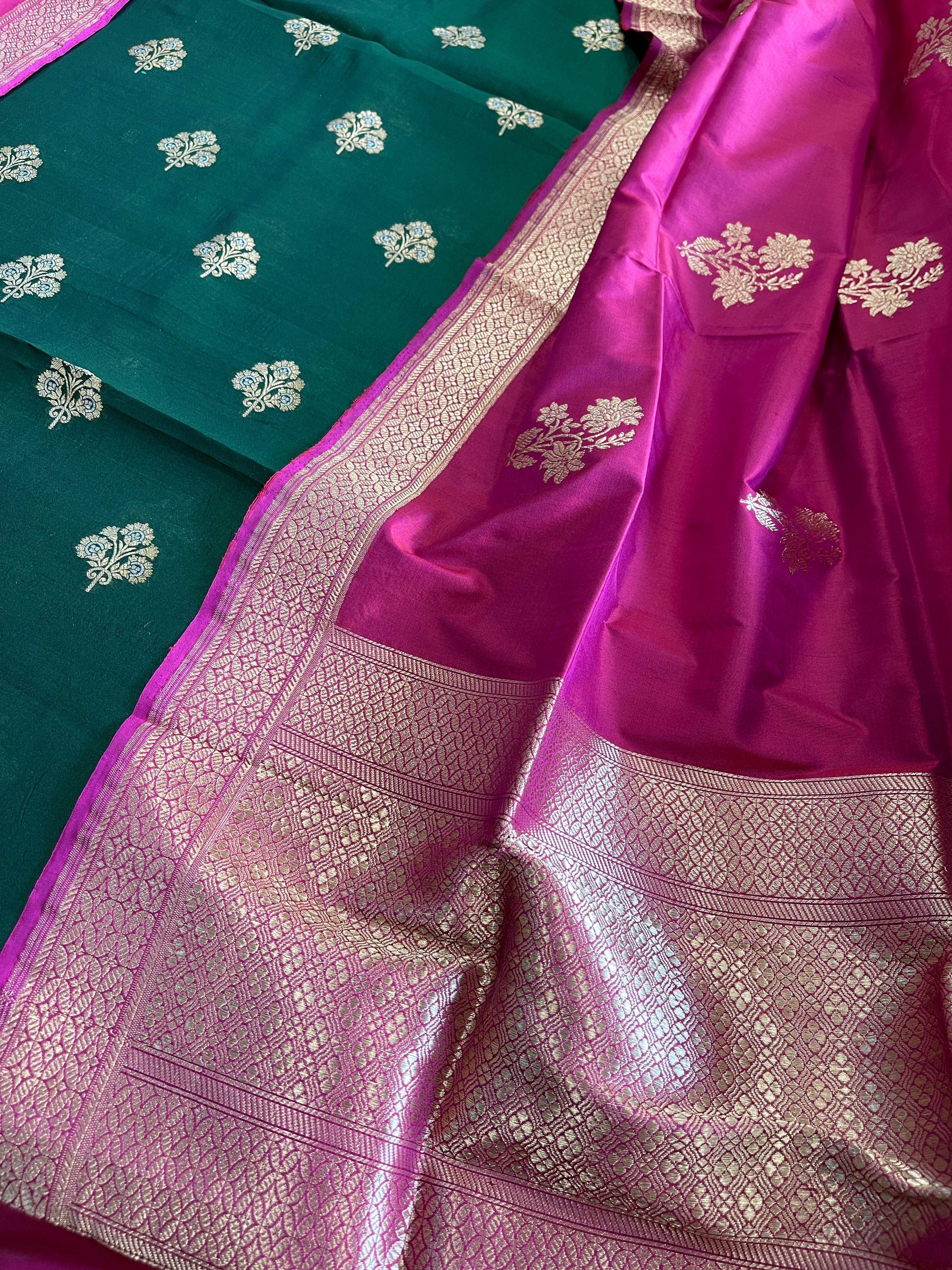 Handwoven Banarasi Suit Set in Pure Silk - Masakalee