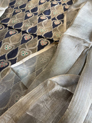 Handwoven Banarasi Suit Set in Pure Silk - Masakalee