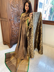 Handwoven Banarasi Suit Set in Pure Silk - Masakalee