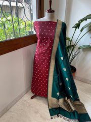 Handwoven Banarasi Suit Set in Pure Silk - Masakalee