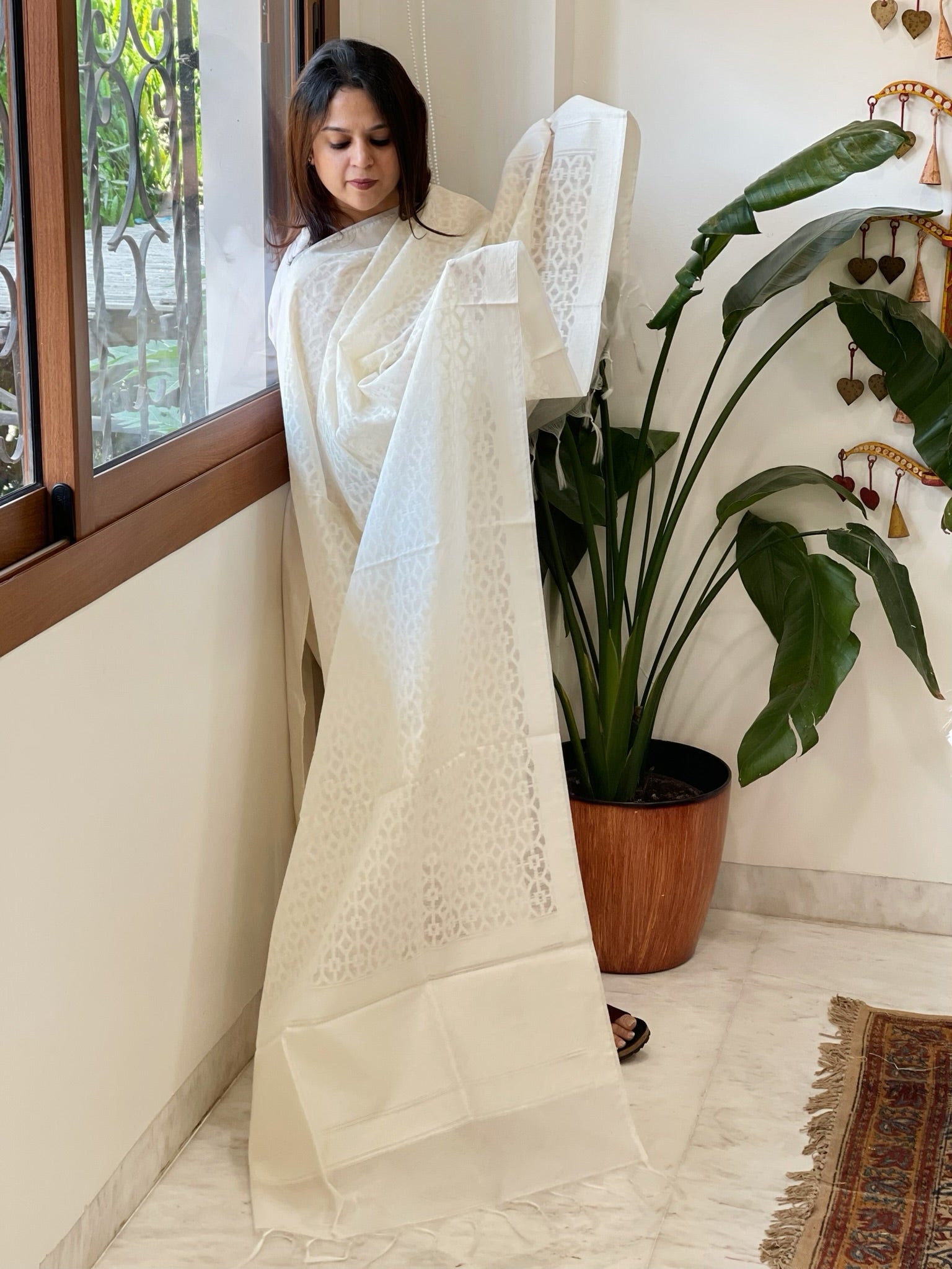 Handwoven Chanderi Dupatta with Self Design - Masakalee