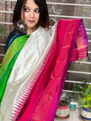 Handwoven Ikat Dupatta in Pure Silk - Masakalee