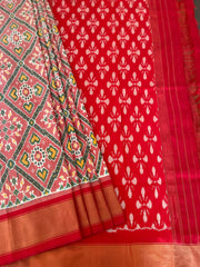 Handwoven Ikat Patola Saree in Pure Silk - Masakalee