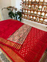 Handwoven Ikat Patola Saree in Pure Silk - Masakalee
