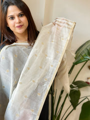 Ivory Handwoven Chanderi Dupatta with Zari Butas - Masakalee