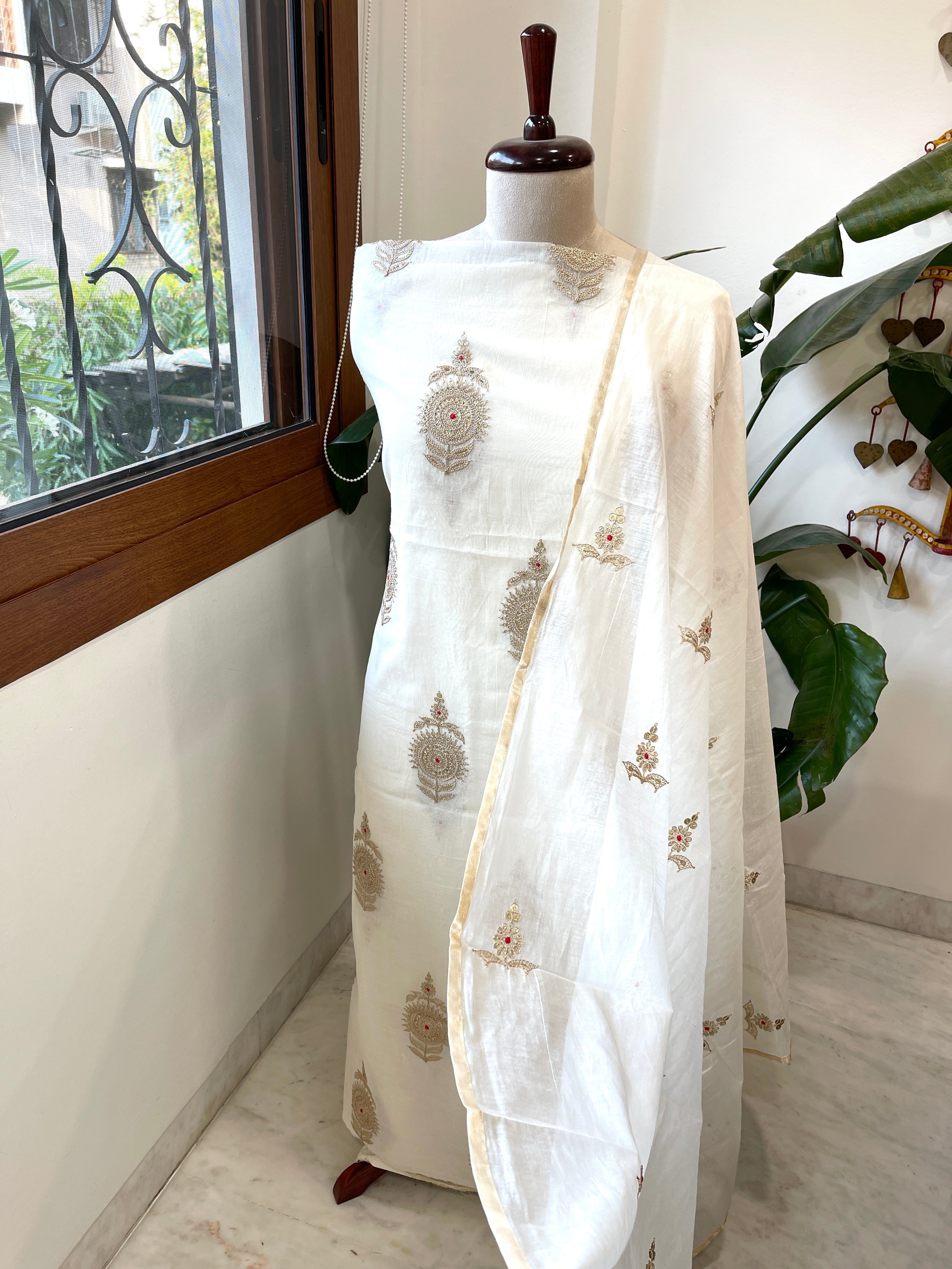 Ivory Suit Set with Gold Thread & Sequin Work in Pure Mul - Masakalee