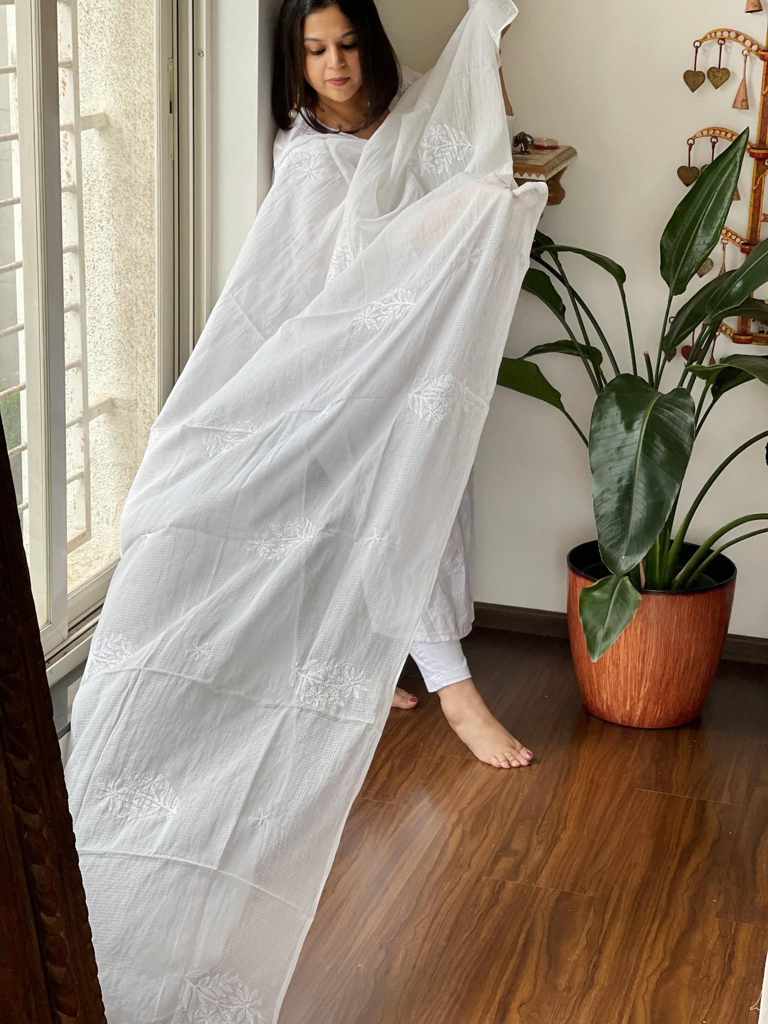 Kota Cotton Dupatta with Tepchi Handwork - Masakalee