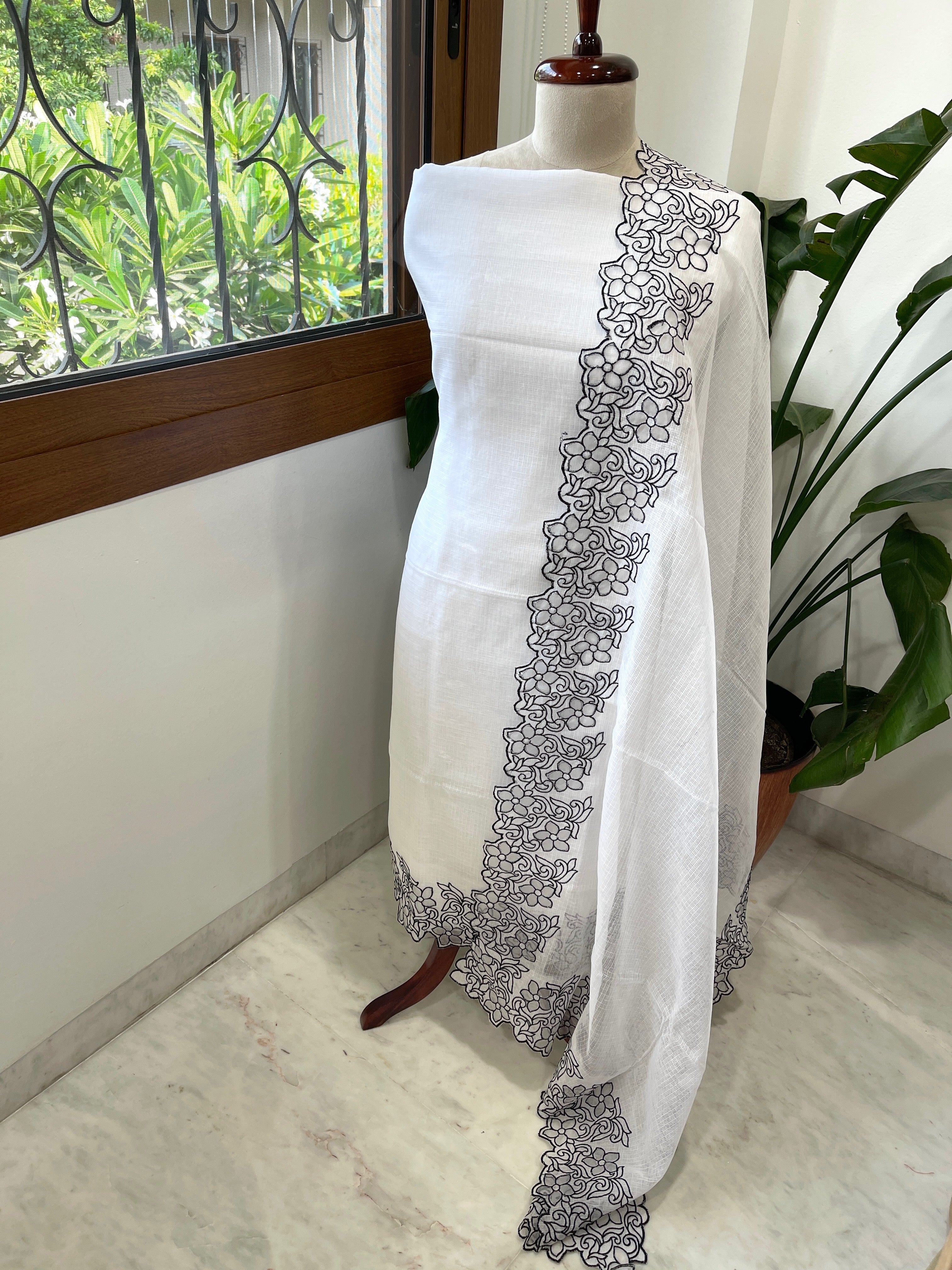 Kota Cotton Suit Set with Cut Work - Masakalee