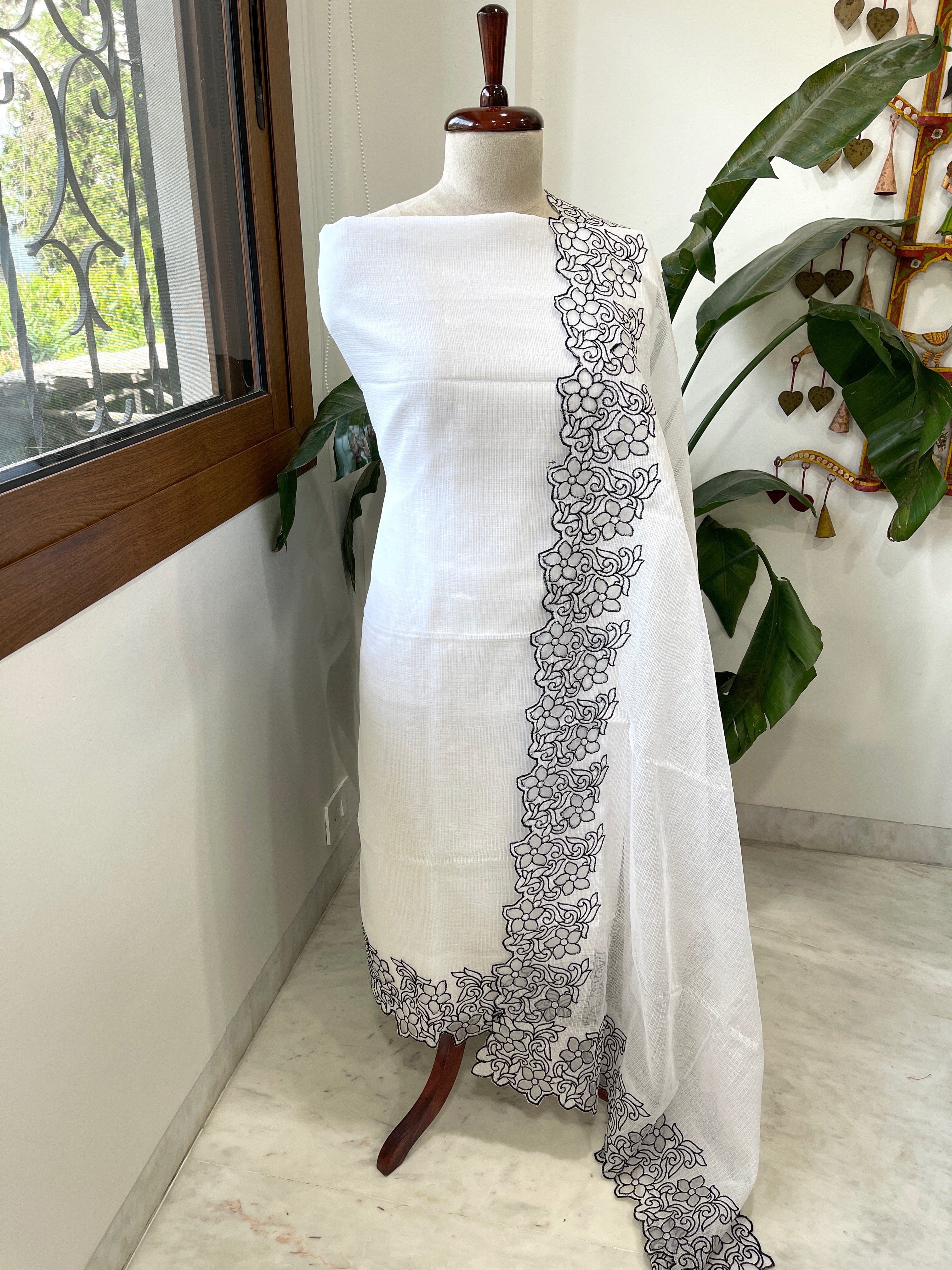 Kota Cotton Suit Set with Cut Work - Masakalee