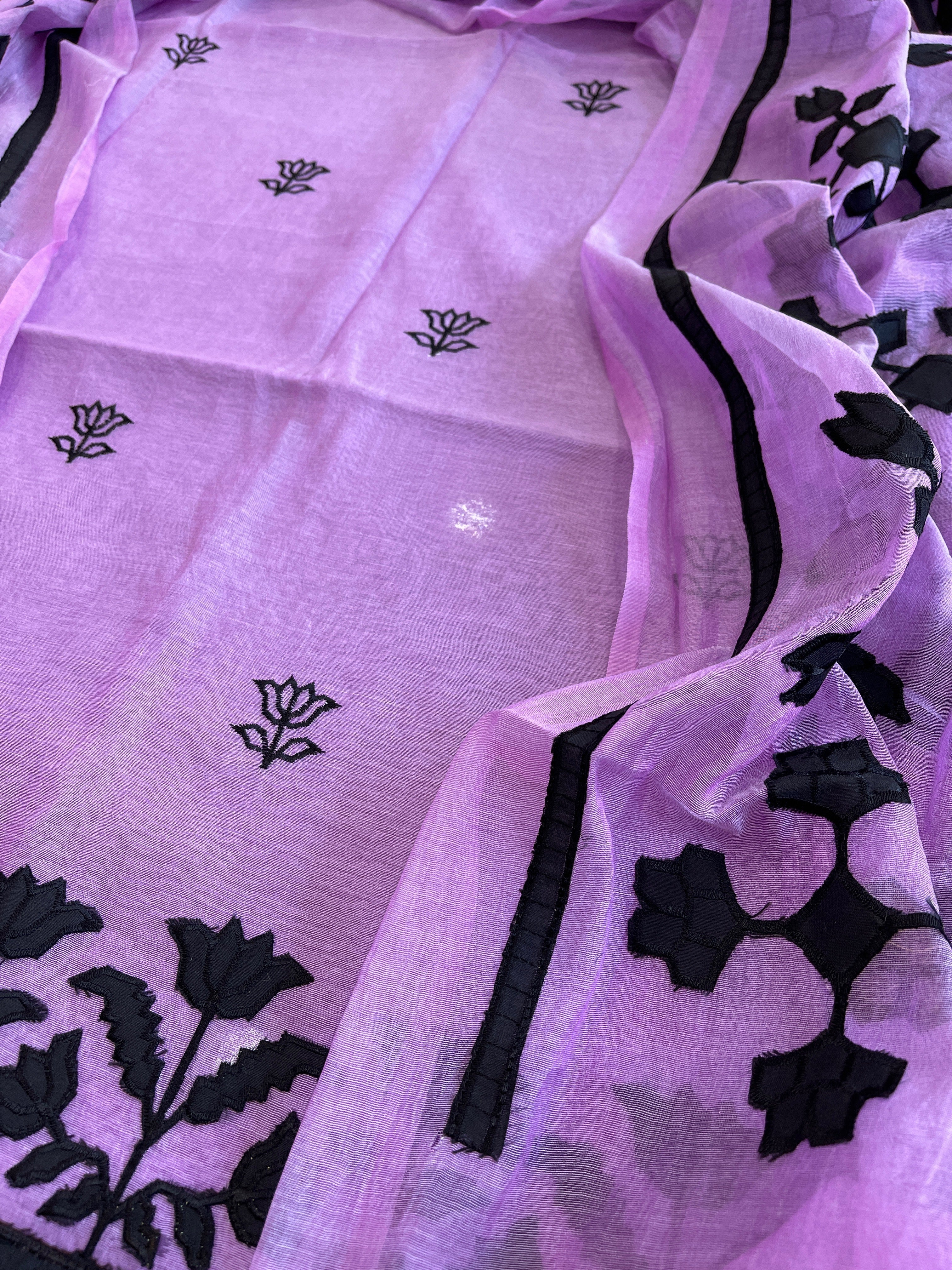 Lavender Applique Suit Set in Mul Chanderi - Masakalee