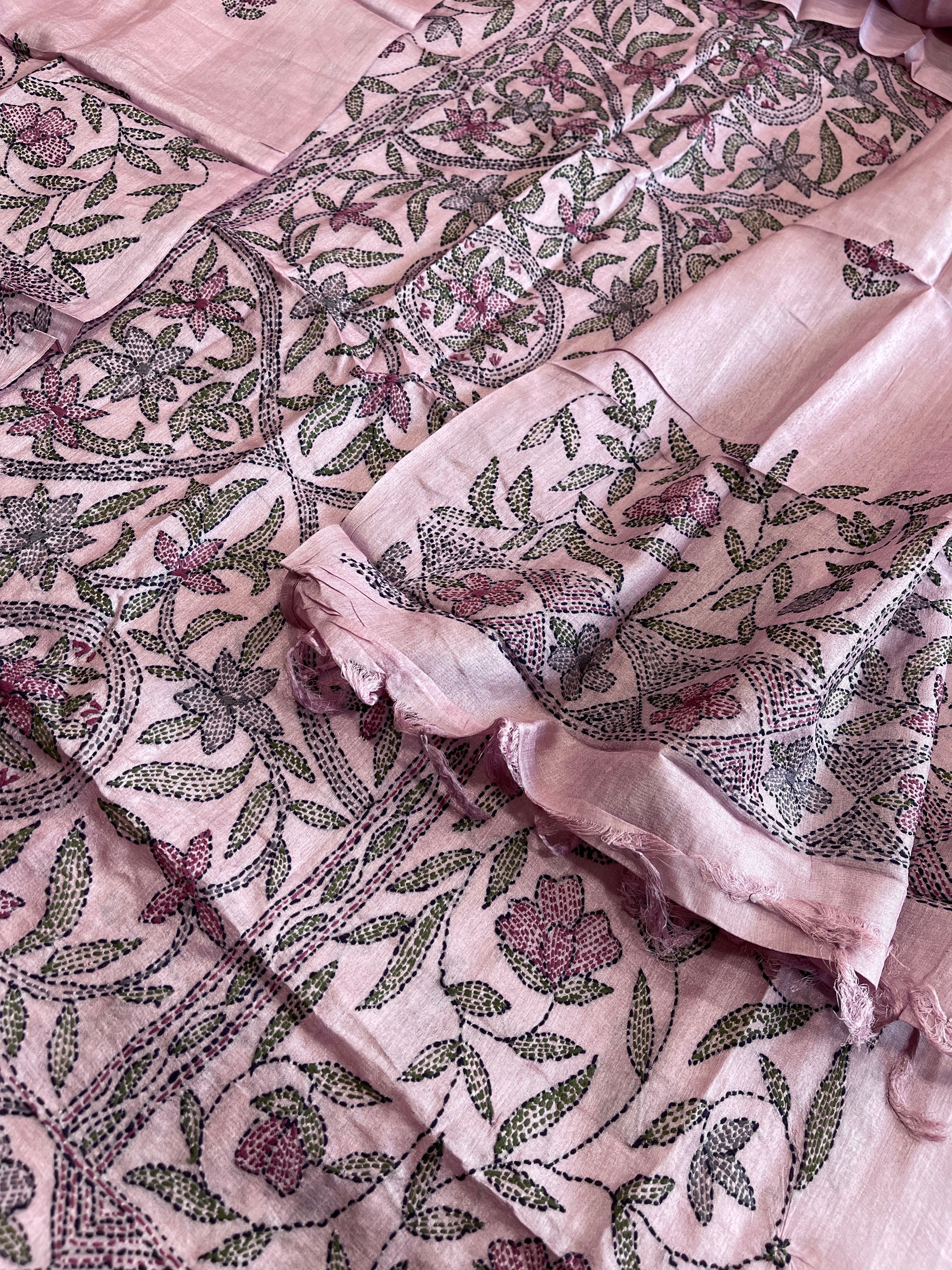 Lavender Suit Set with Kantha Handwork in Pure Tussar Silk - Masakalee