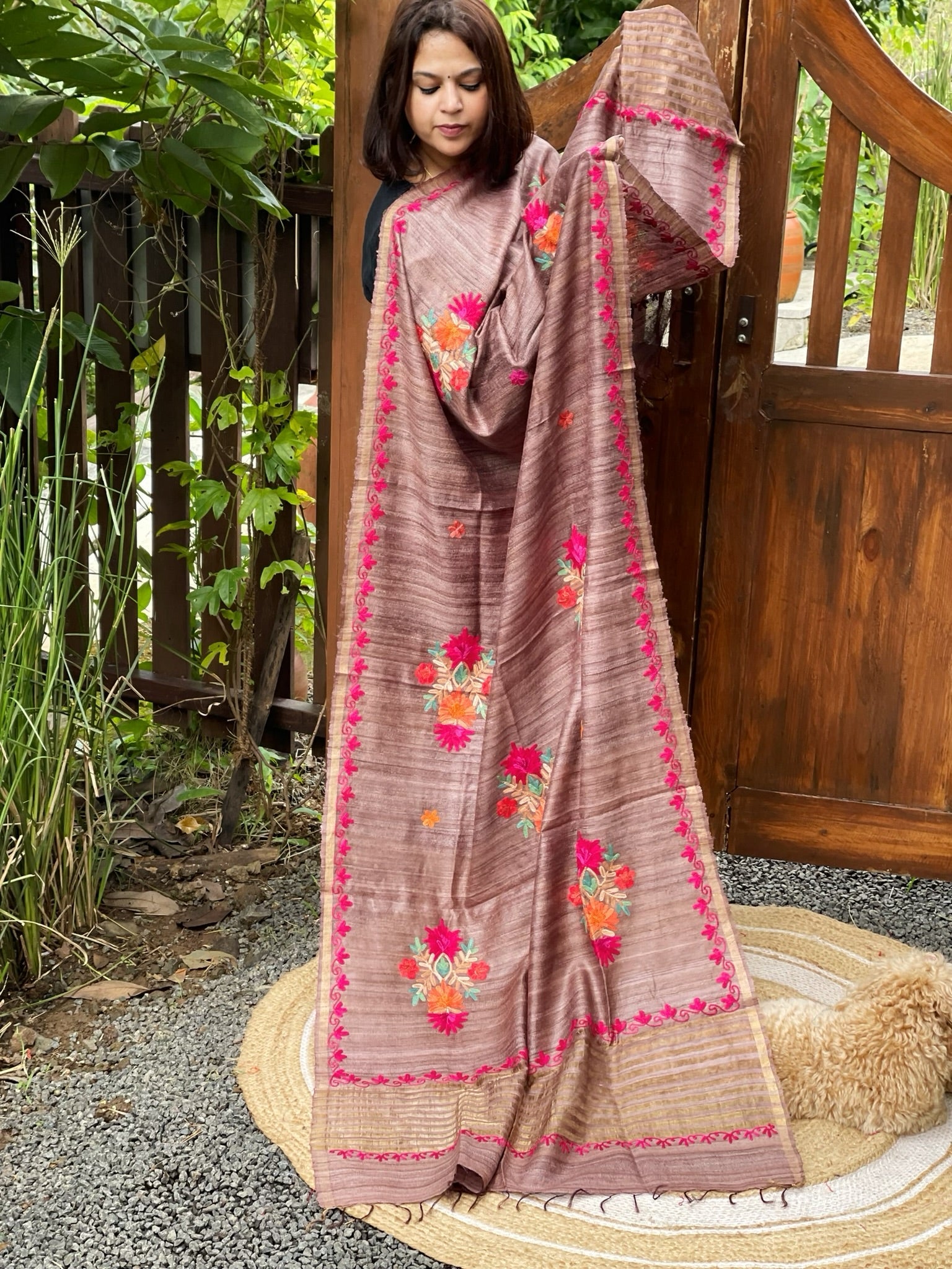 Lite Chocolate Kashmiri Aari Embroidered Dupatta in Geecha Silk - Masakalee