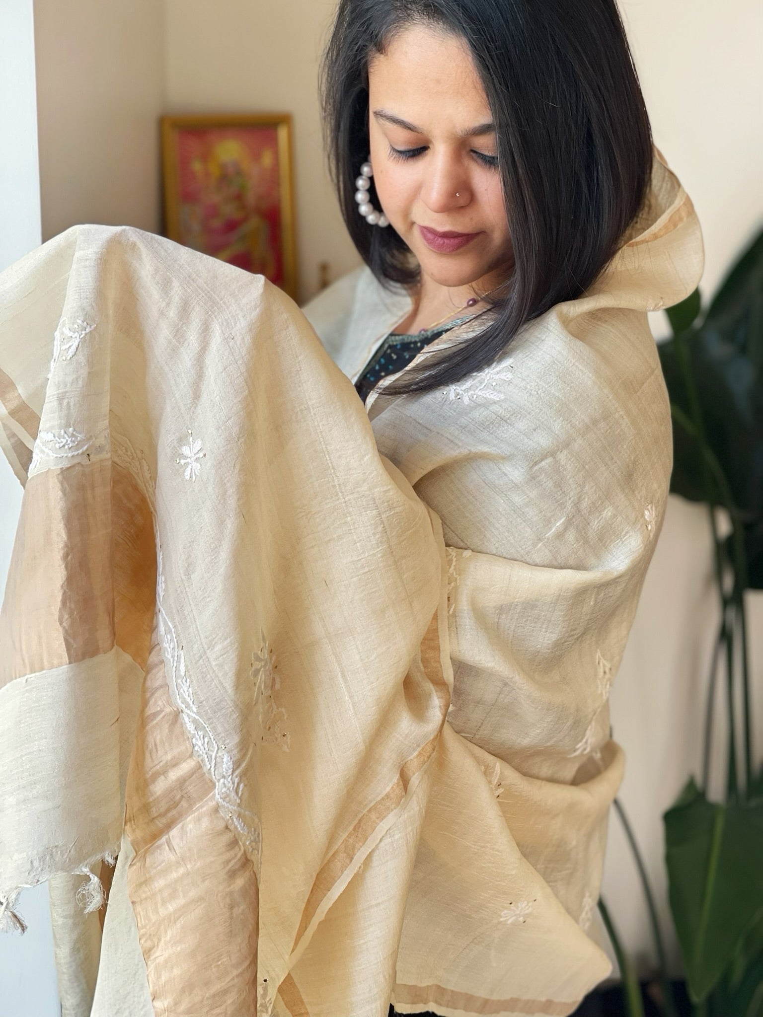 Lucknowi Dupatta with Mukaish Handwork in Pure Tussar Silk - Masakalee