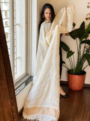 Lucknowi Dupatta with Mukaish Handwork in Pure Tussar Silk - Masakalee