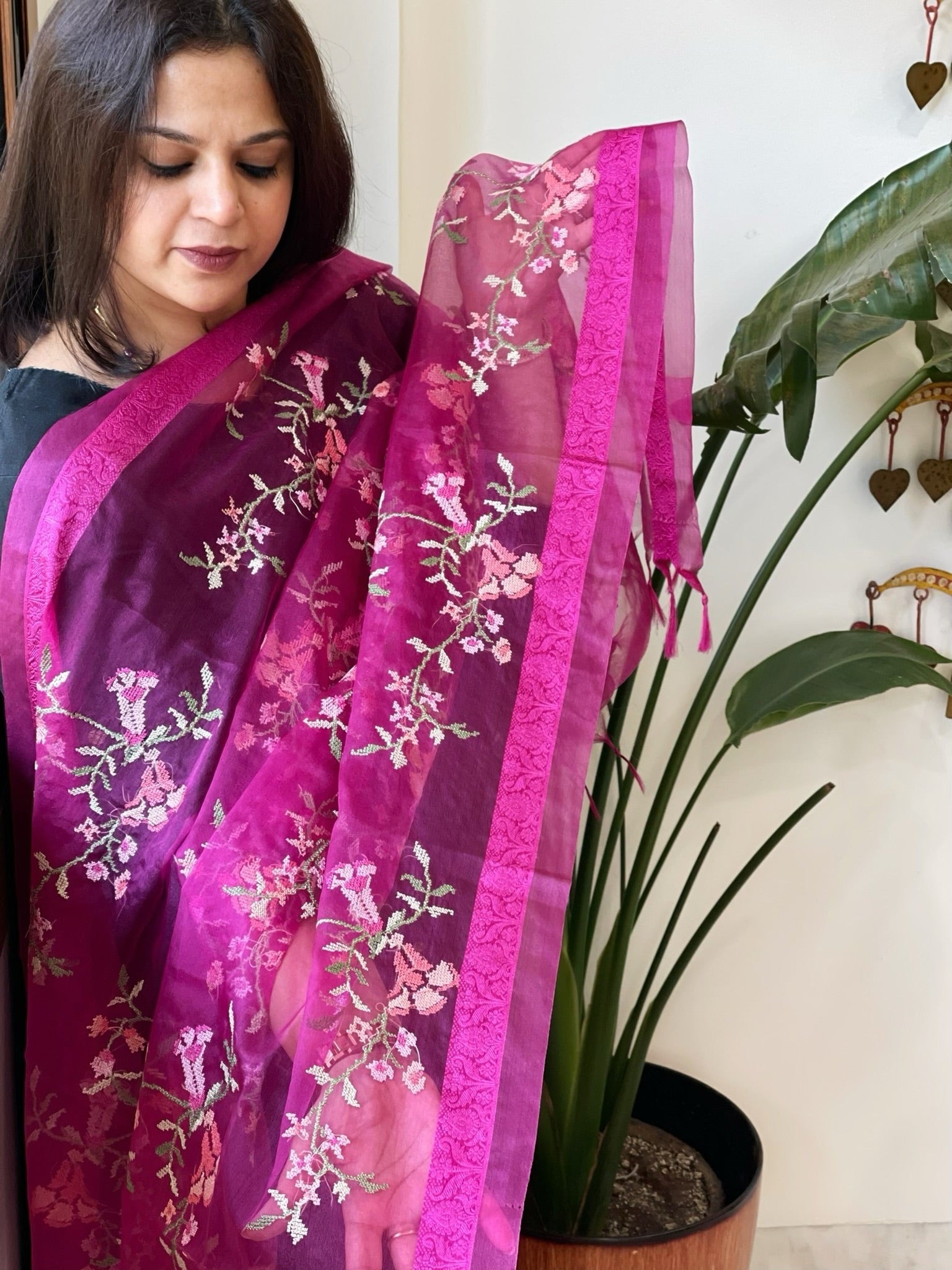 Magenta Organza Dupatta with Thread Embroidery - Masakalee