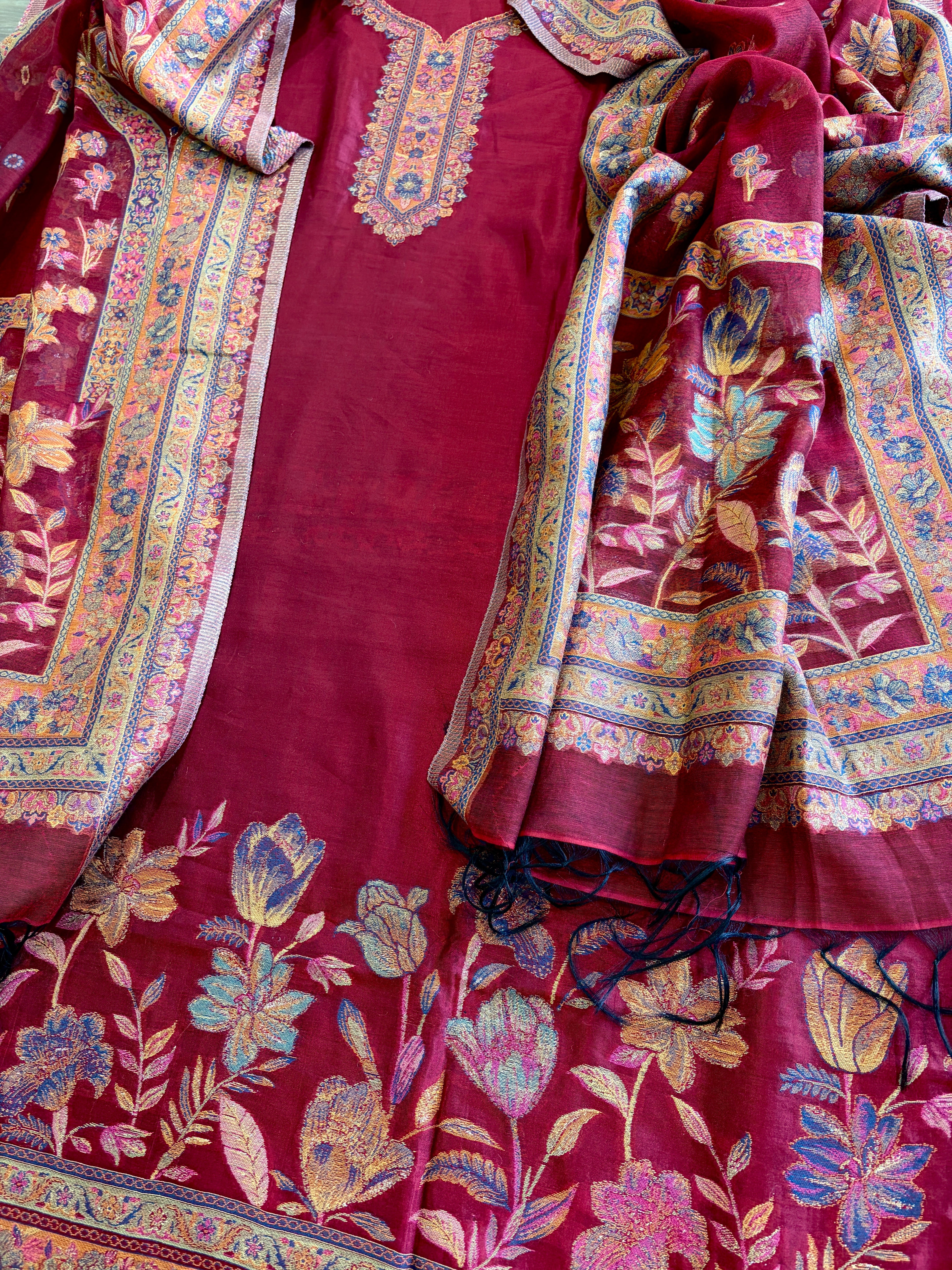 Maroon Suit Set with Handwoven Kaani and Zari in Pure Silk - Masakalee