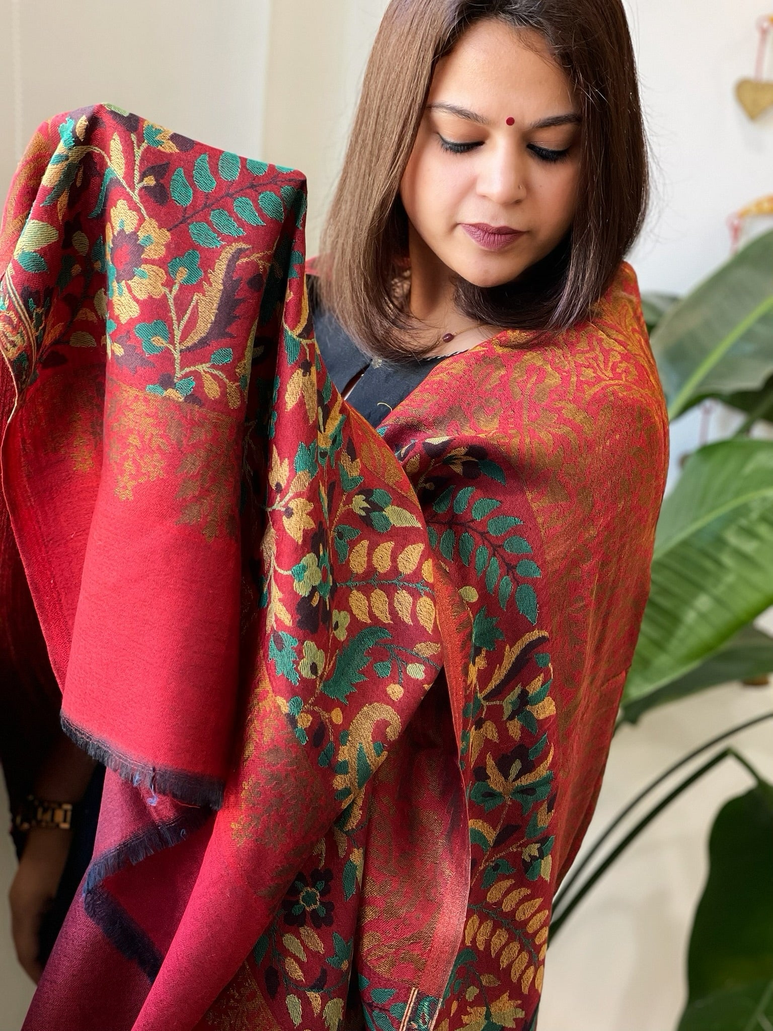 Maroon Woven Pashmina Zari Shawl with Kaani Pallu - Masakalee