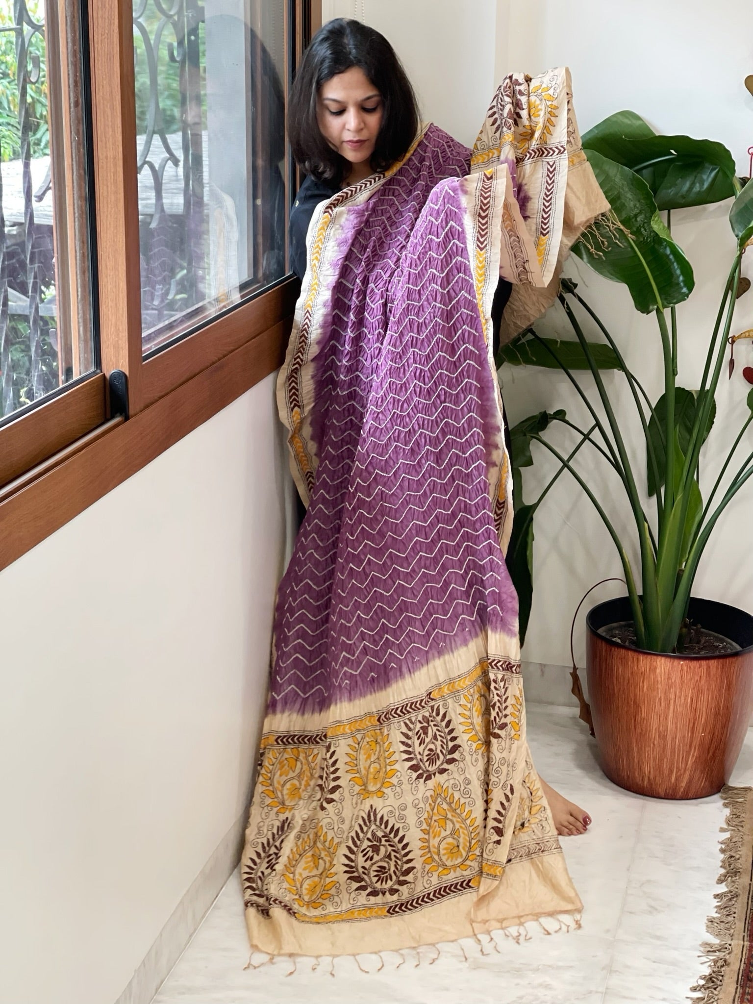 Mauve Rai Bandhej Dupatta with Kantha Handwork in Pure Munga Tussar Silk - Masakalee