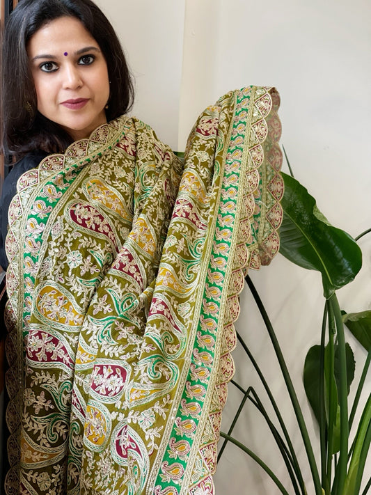 Mehendi Green Chinon Dupatta with Aari Embroidery - Masakalee