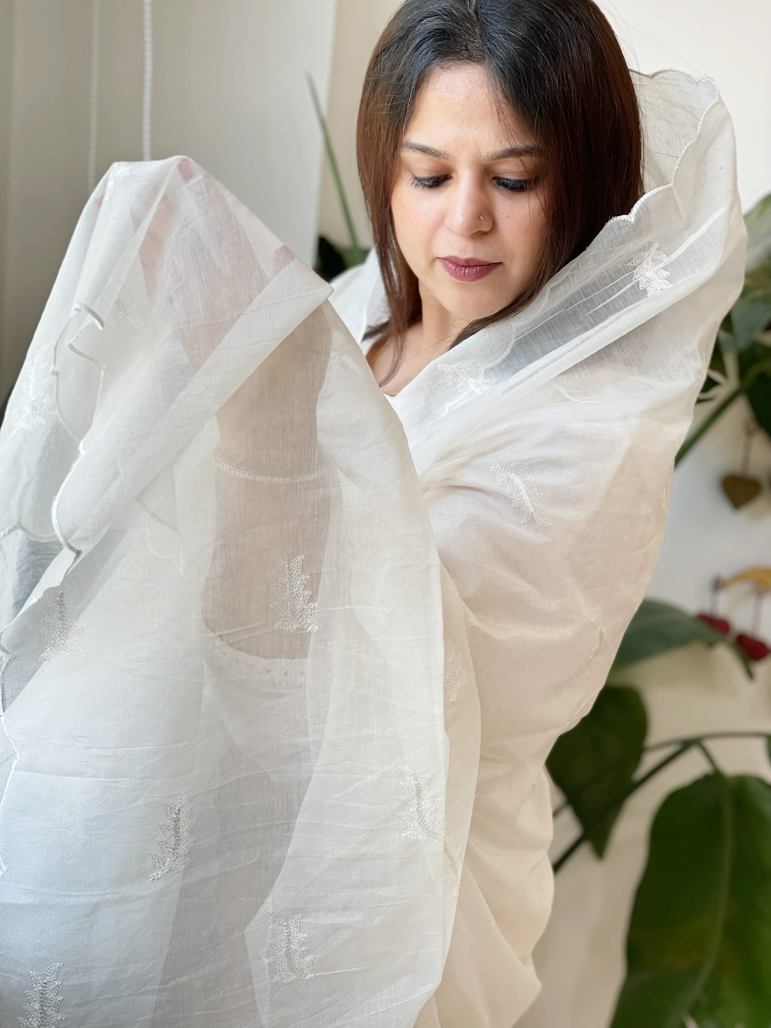 Mul Chanderi Dupatta with Embroidered Butas - Masakalee