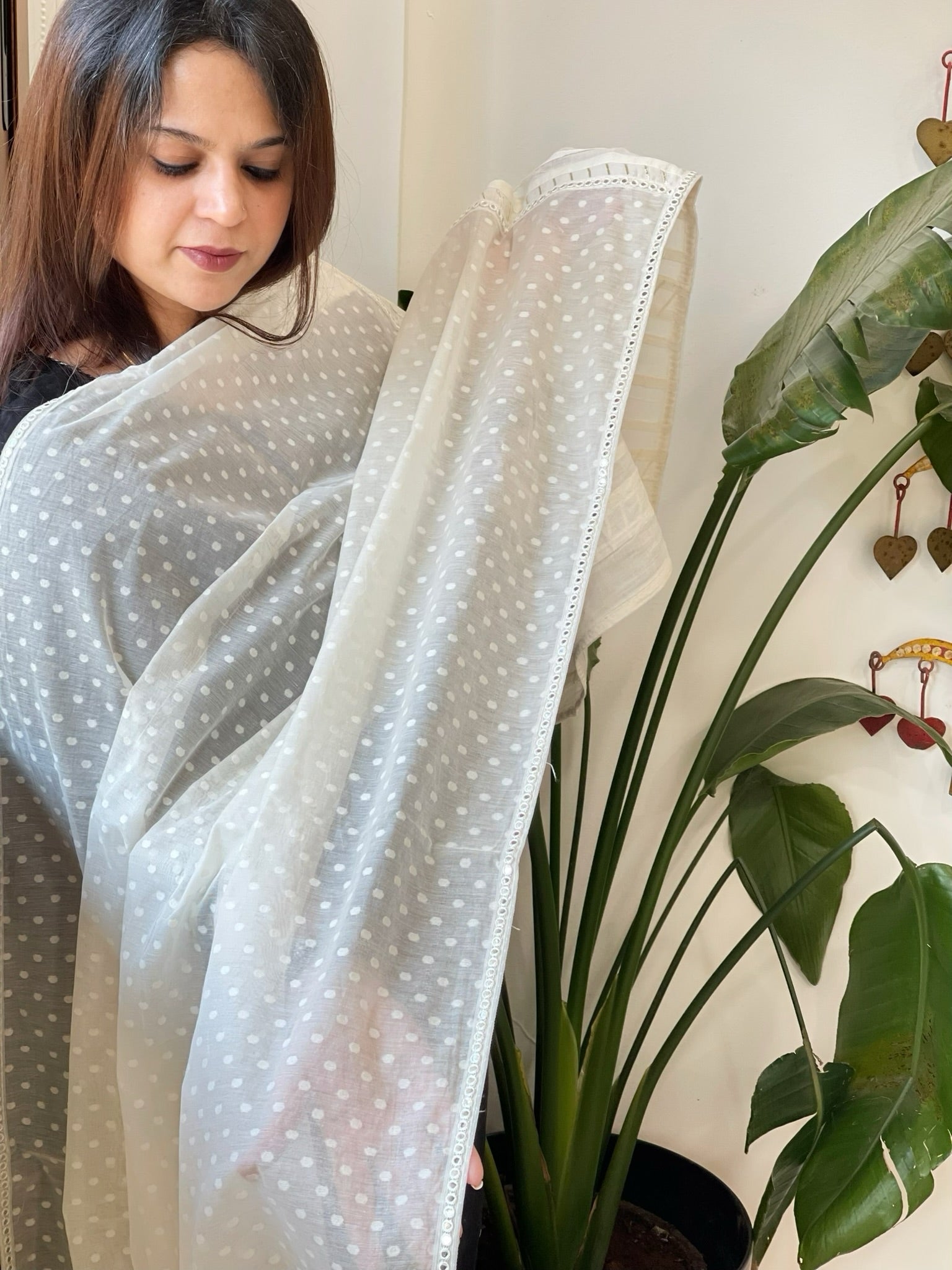 Off - White Cotton Dupatta with Self Weaving - Masakalee