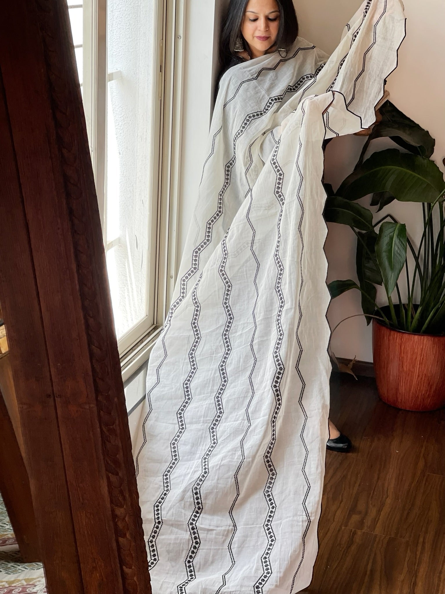 Off - White Cotton Dupatta with Thread Embroidery - Masakalee