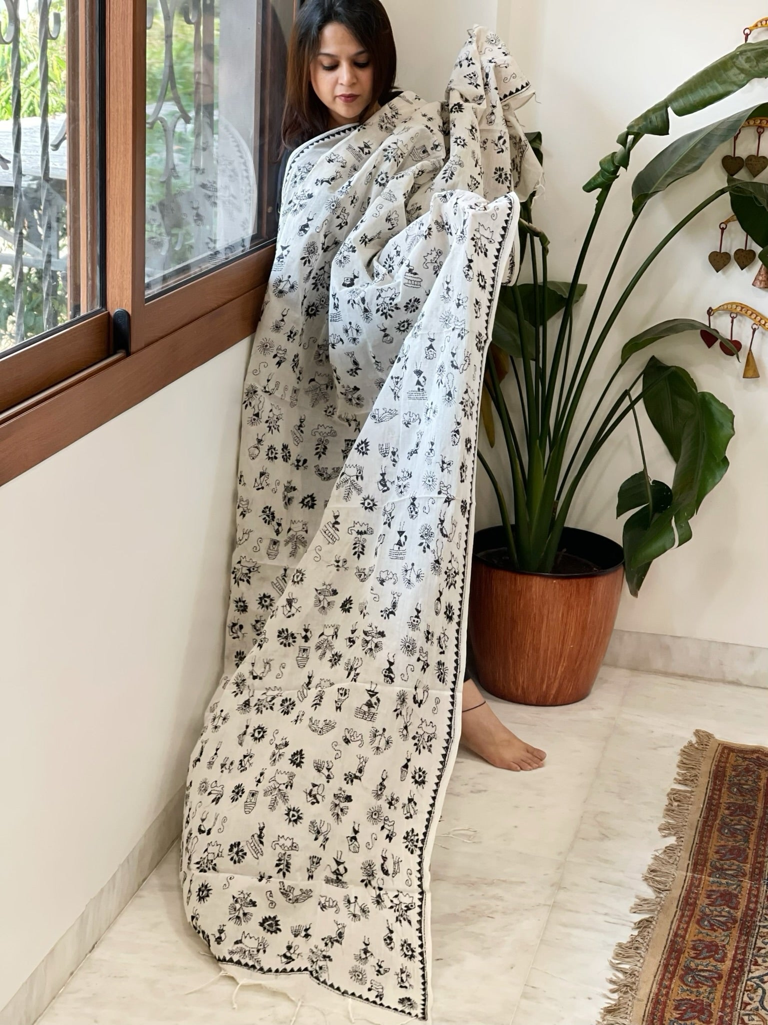 Off - White Handmade Kantha Dupatta in Pure Cotton - Masakalee
