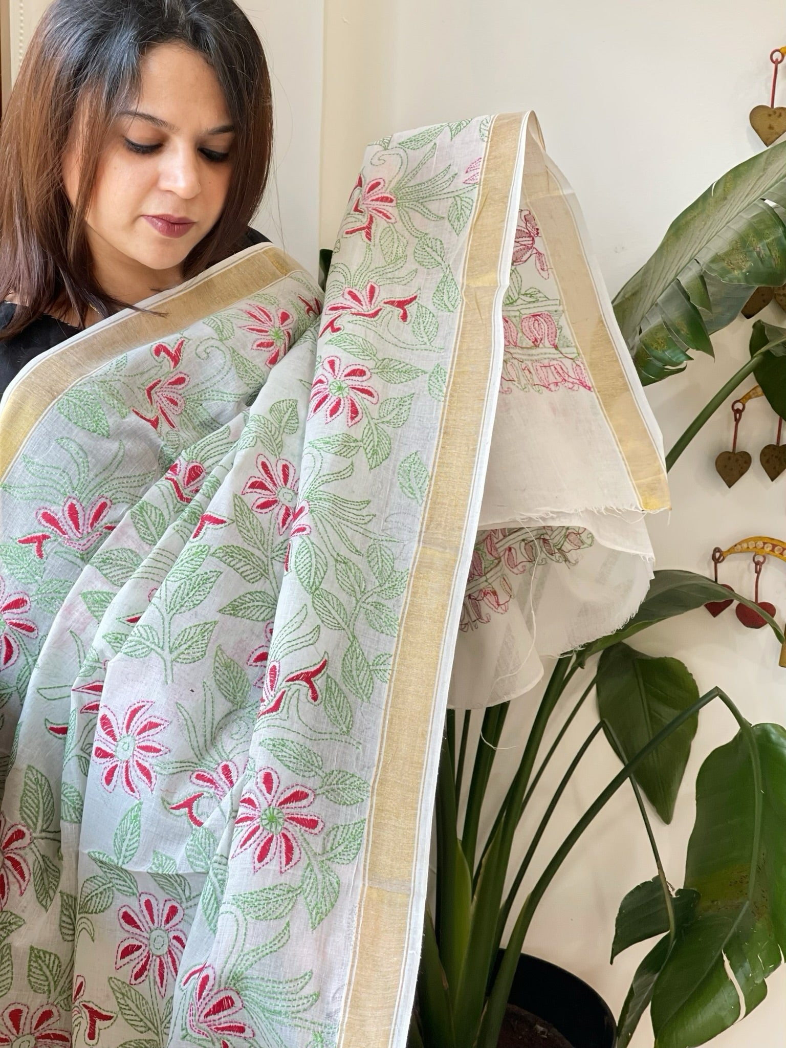 Off - White Handmade Kantha Dupatta in Pure Cotton - Masakalee