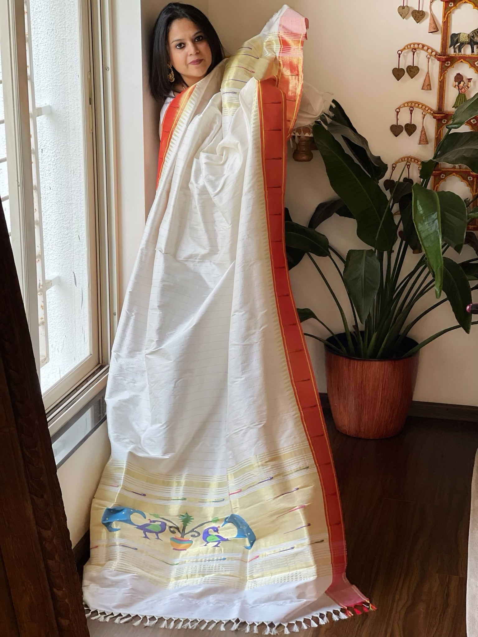 Off - White Handwoven Paithani Dupatta in Pure Silk - Masakalee