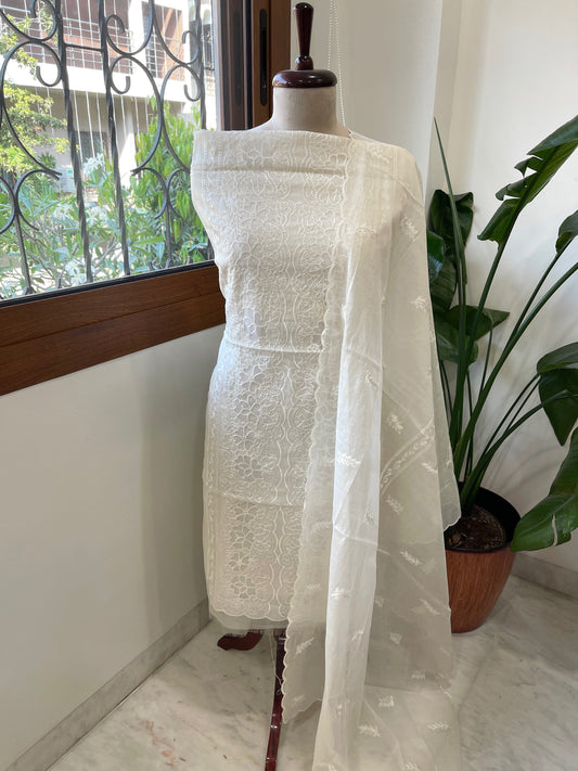 Off - White Mul Chanderi Suit Set with Cut Work - Masakalee