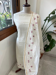 Off - White Suit Set with Thread Embroidery in Mul Chanderi - Masakalee