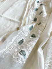 Off - White Suit Set with Thread Embroidery in Mul Chanderi - Masakalee