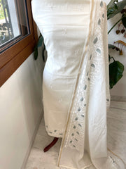 Off - White Suit Set with Thread Embroidery in Mul Chanderi - Masakalee