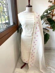Off - White Suit Set with Thread Embroidery in Mul Chanderi - Masakalee