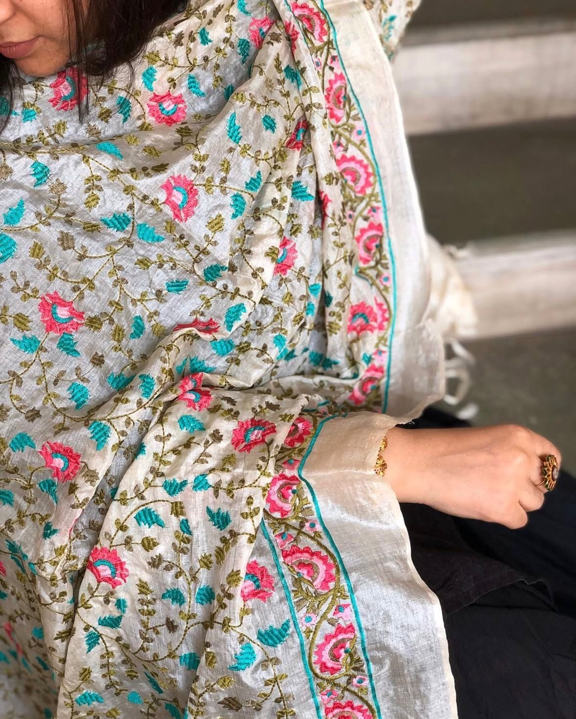 Off - White Tussar Silk dupatta with Thread Jaal Embroidery - Masakalee