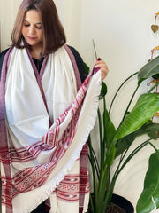 Off-White Woven Kullu Woollen Shawl - Masakalee