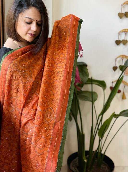 Orange Handmade Nakshi Kantha Dupatta in Pure Tussar Silk - Masakalee
