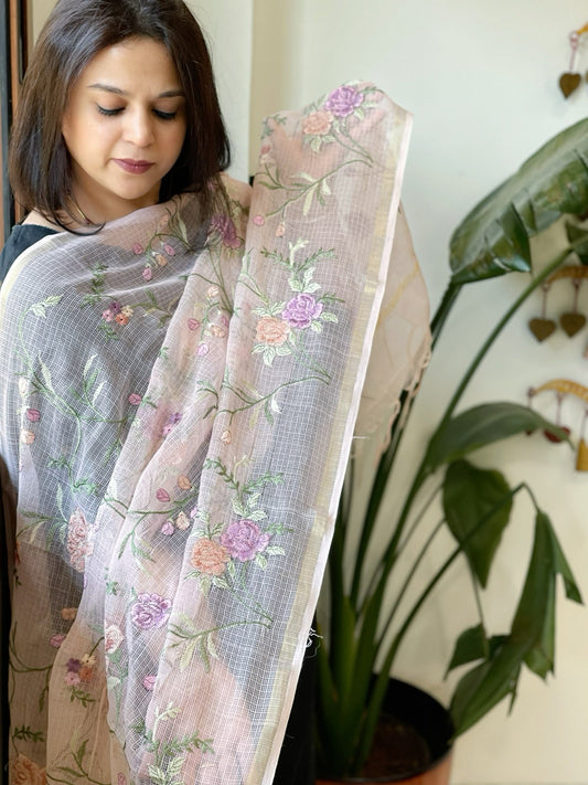 Peach Kota Cotton Dupatta with Thread Embroidery - Masakalee