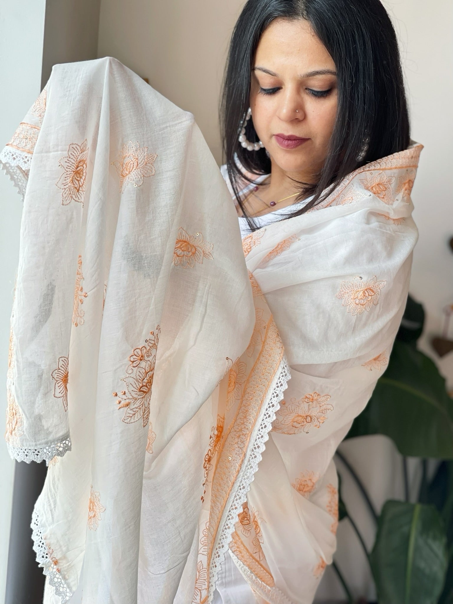Peach, Off - White Mul Cotton Dupatta with Thread Embroidery - Masakalee