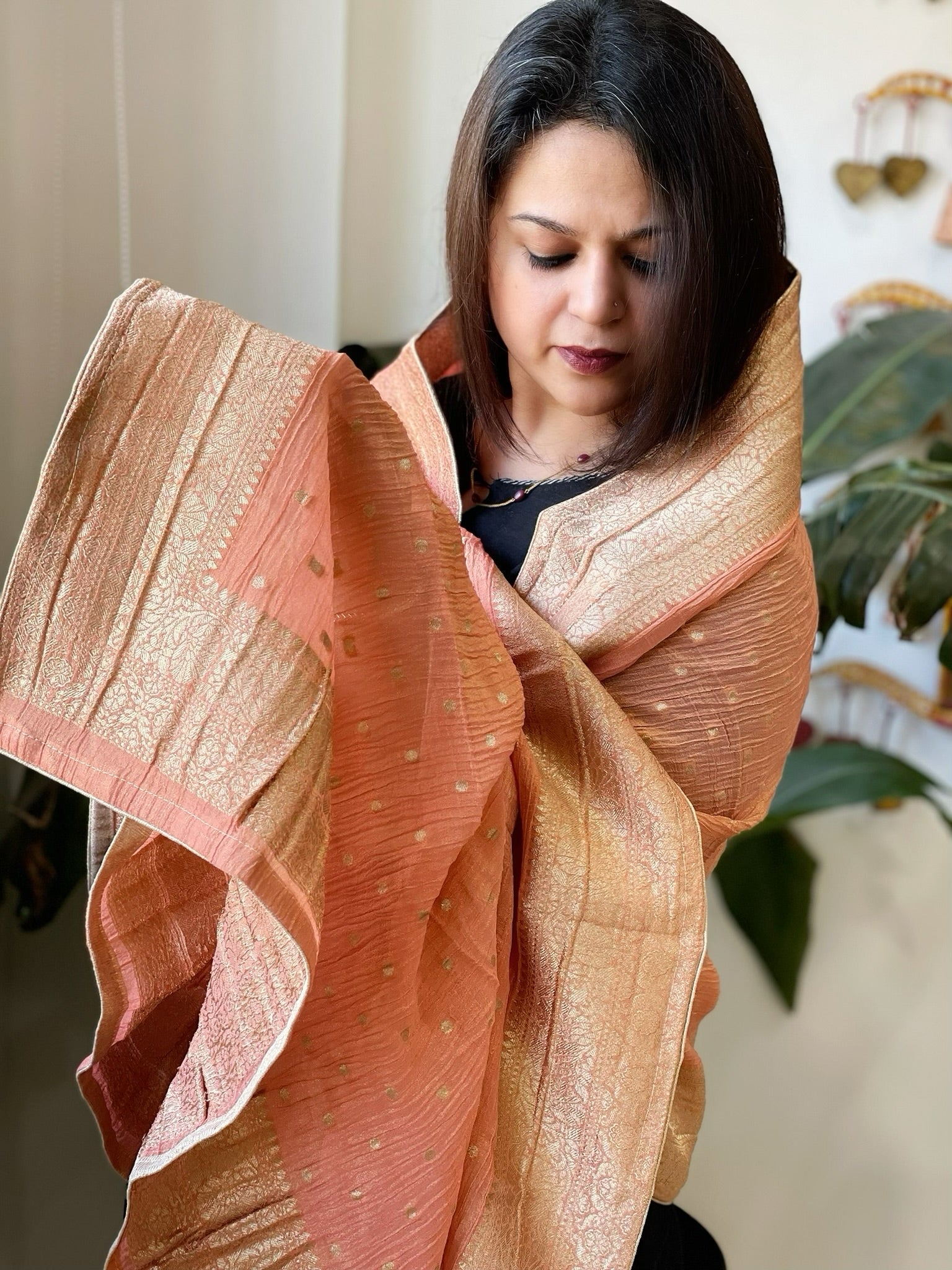 Peach Woven Banarasi Dupatta in Tissue - Masakalee