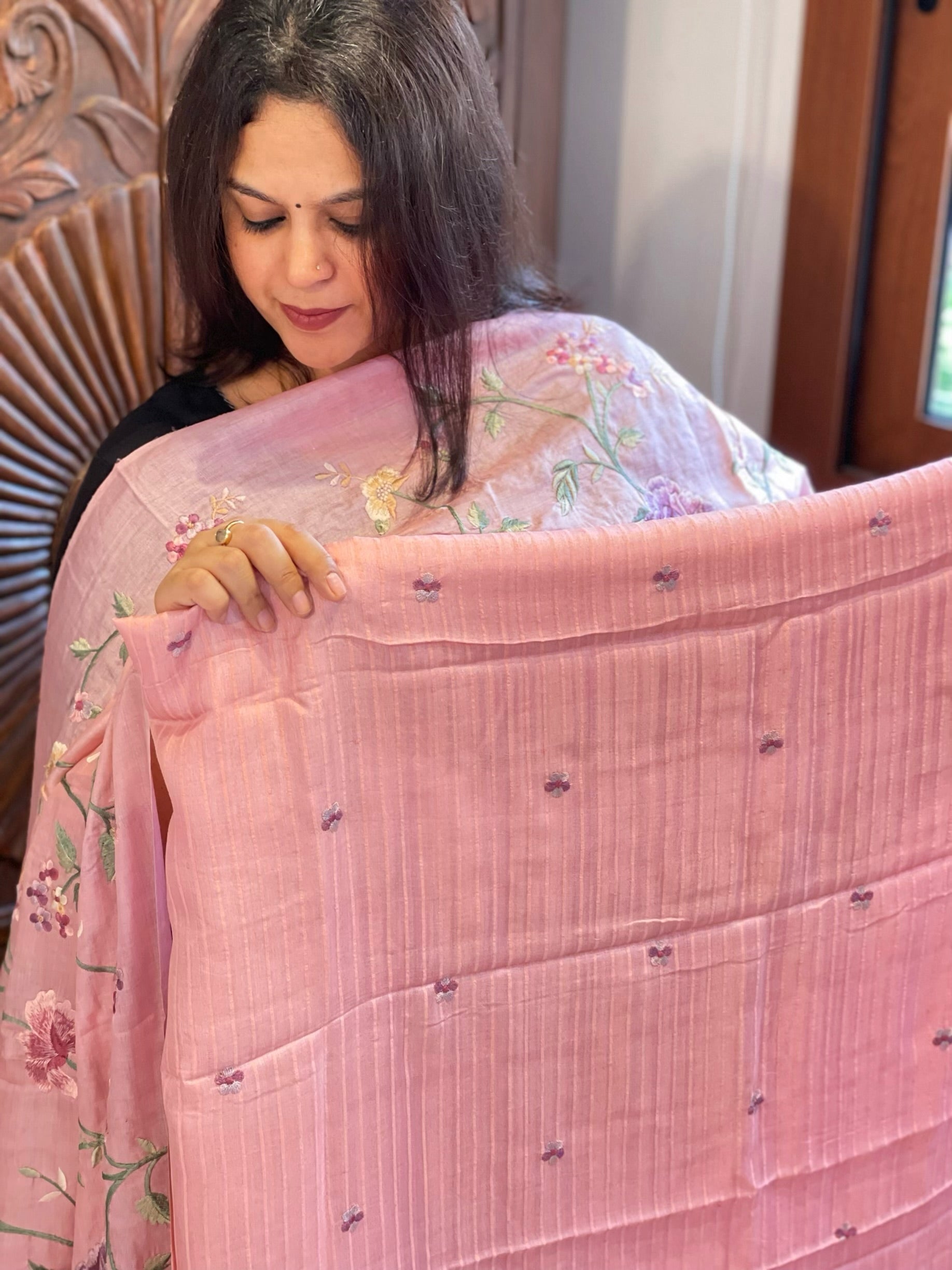 Peachish Pink Suit Set with Parsi Gara Embroidery in Pure Tussar Silk - Masakalee