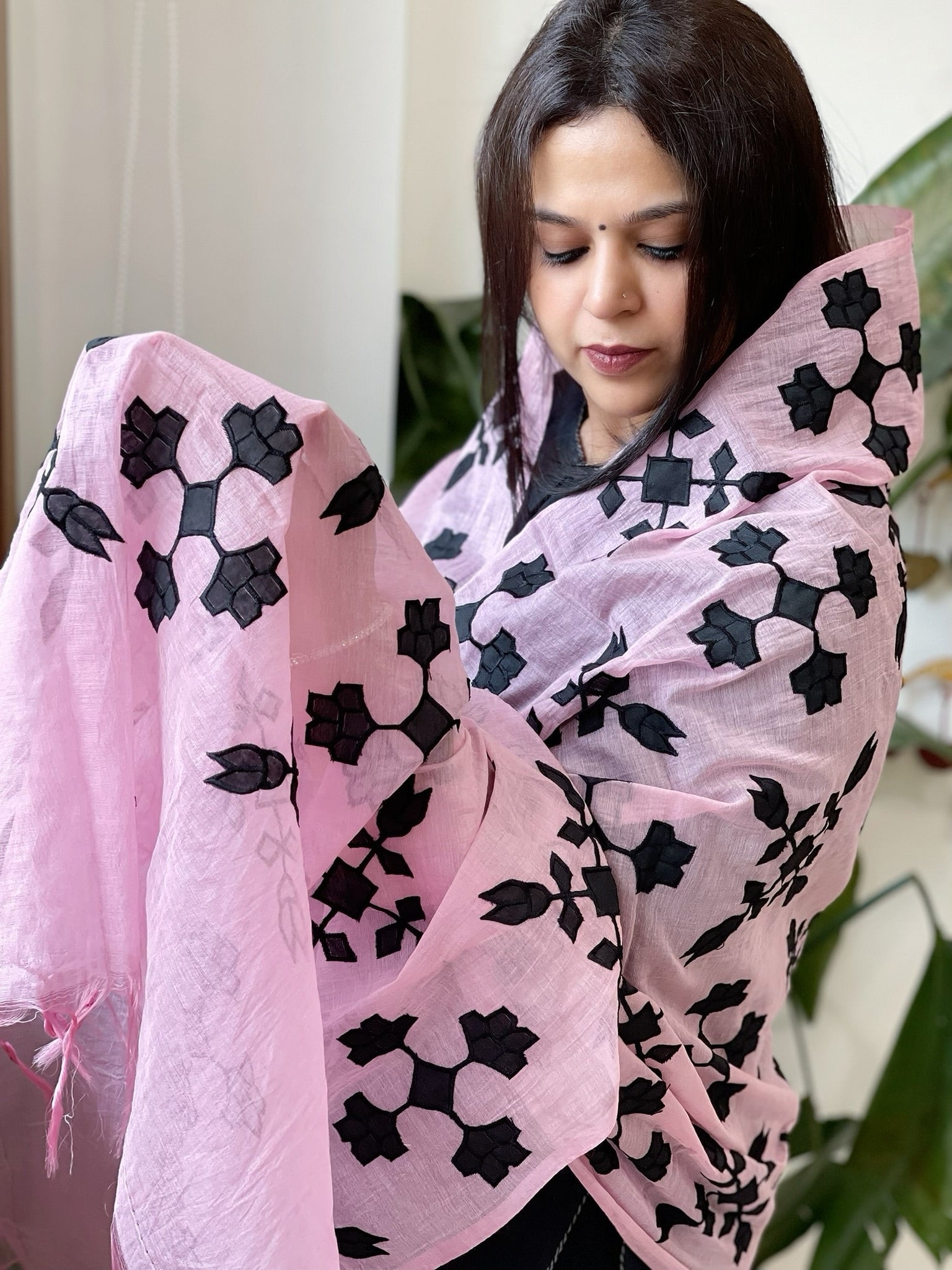 Pink Applique handwork Dupatta in Mul Chanderi - Masakalee